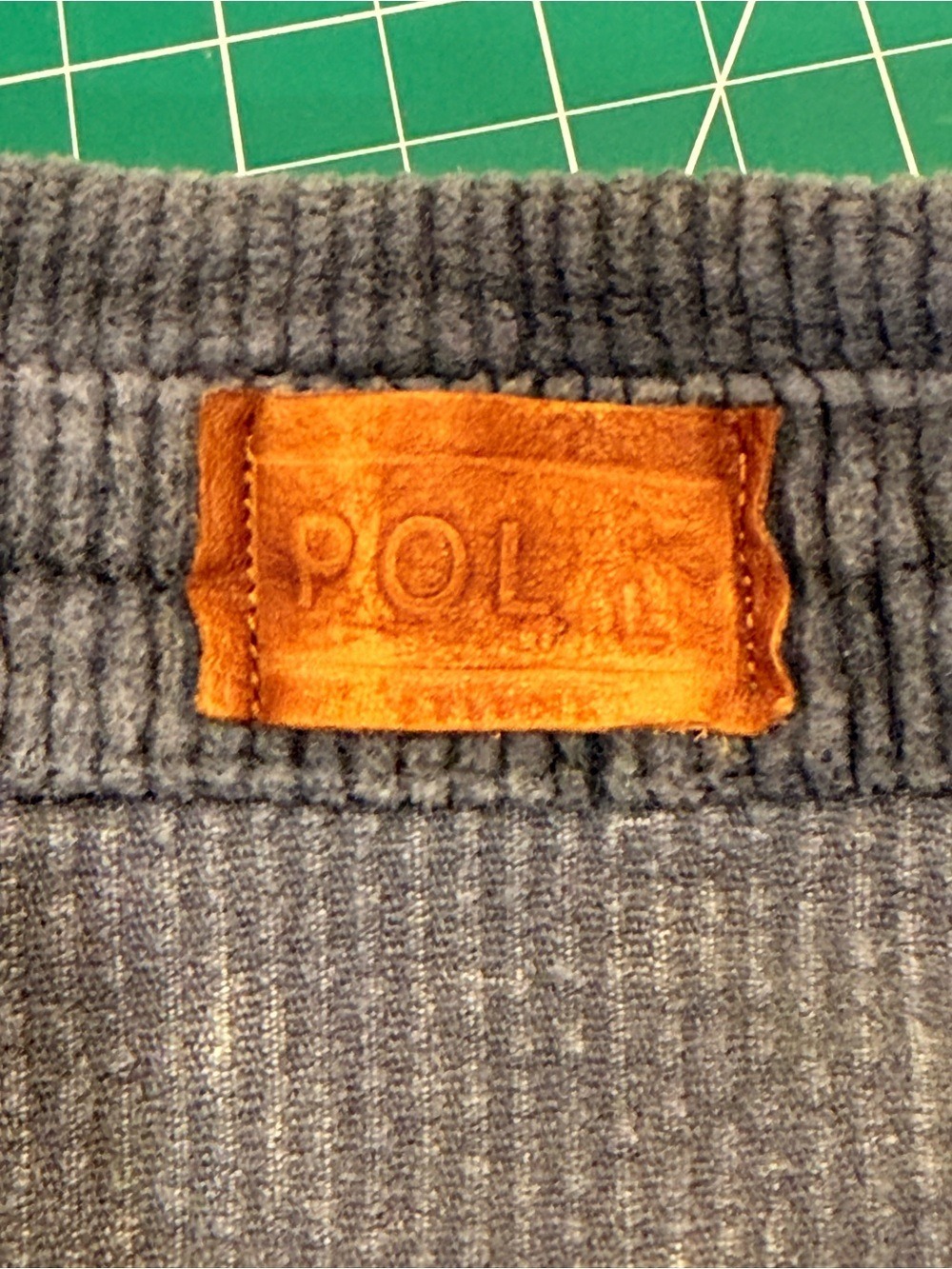POL Gray Corduroy Oversized Raw Hem Button Down Shacket Tunic Large - Picture 4 of 9